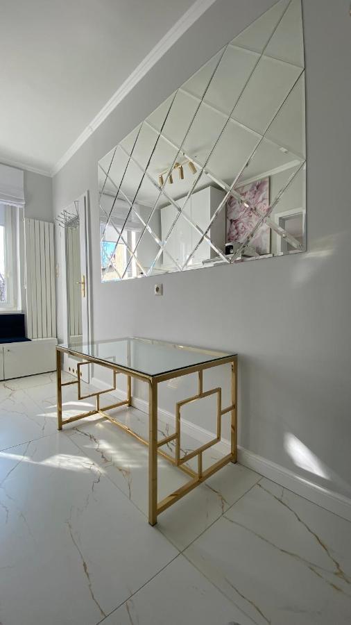 Glamour Apartment Przy Plazy, Z Parkingiem Prywatnym Sopot Esterno foto
